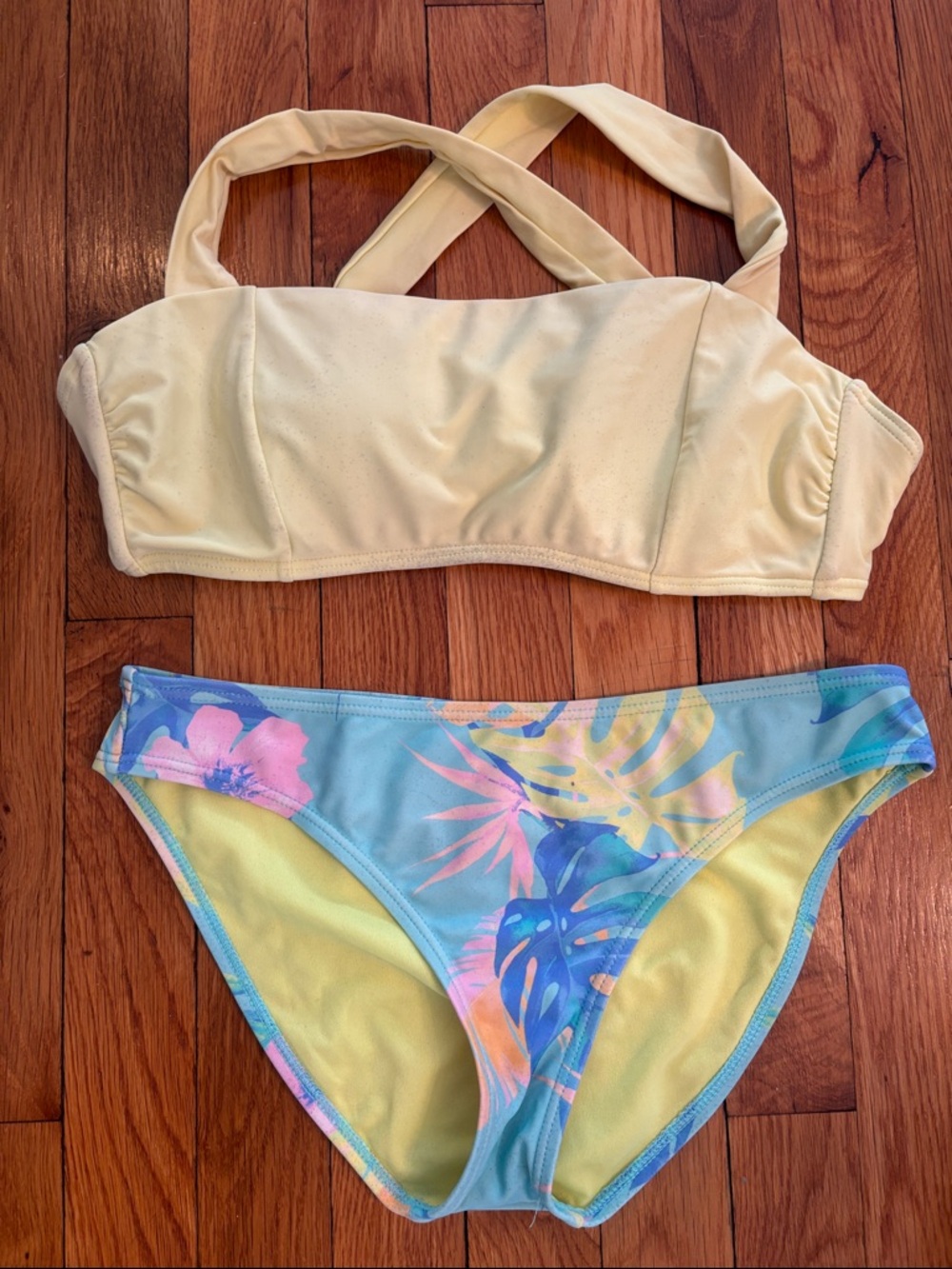 Two-Piece Bikini Set in Yellow & Tropical Blue Print